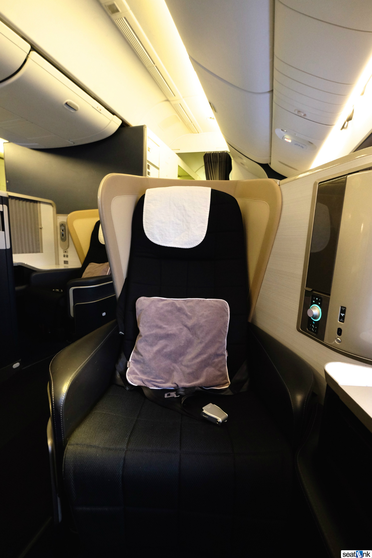 British Airways 777 First Class LHR to SEA [Review] - The Seatlink Blog