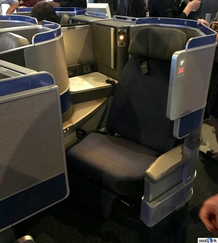 United Polaris Business Class Seat (aisle-side)
