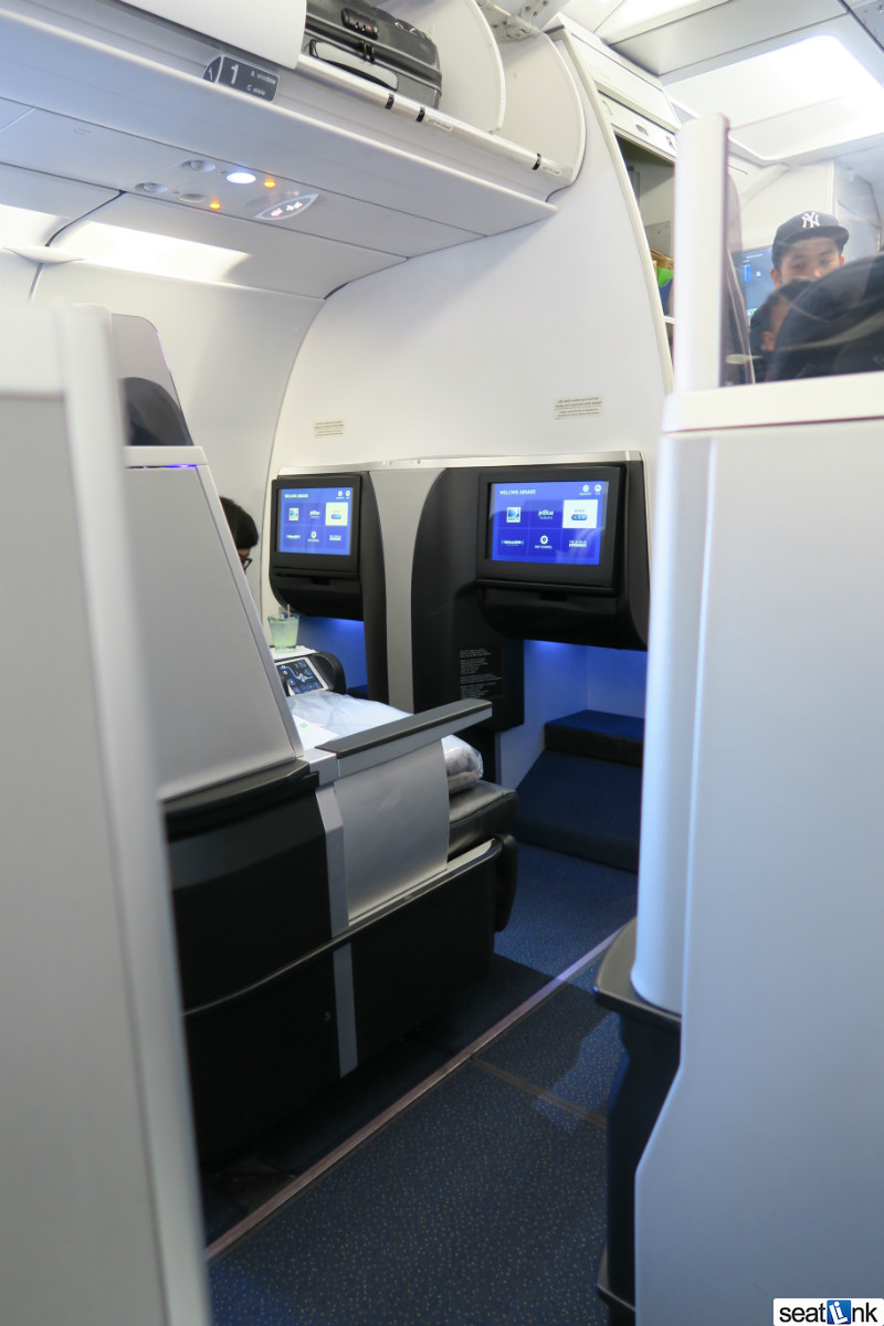 JetBlue A321 Mint Review - The Best Domestic Business Class Seat/Suite ...