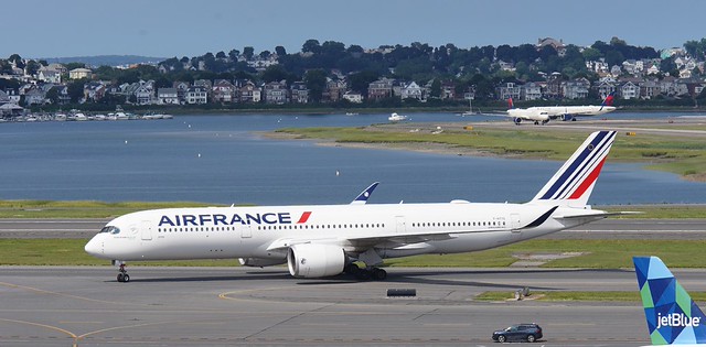 Air France Airbus A350-900 aircraft