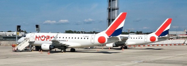 HOP Embraer 170 aircraft