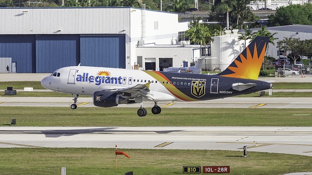 Allegiant Air Airbus A319 aircraft