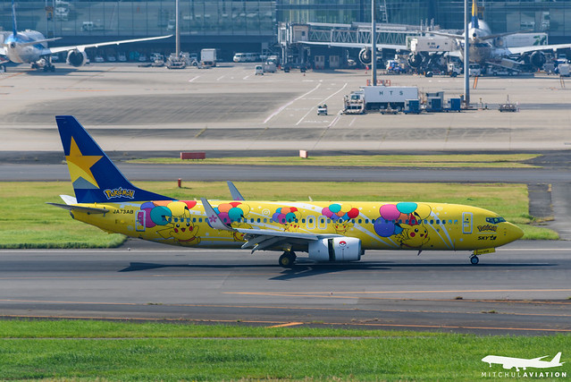 Skymark Airlines Boeing 737 aircraft