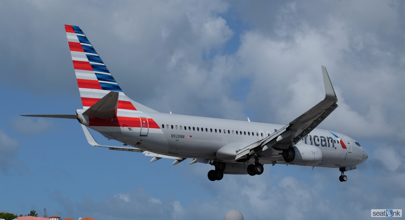 American Airlines Boeing 737 800