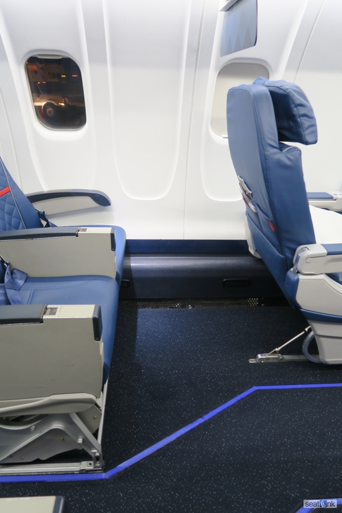 Delta Airlines Canadair Regional Jet 700 Seating Chart Updated July
