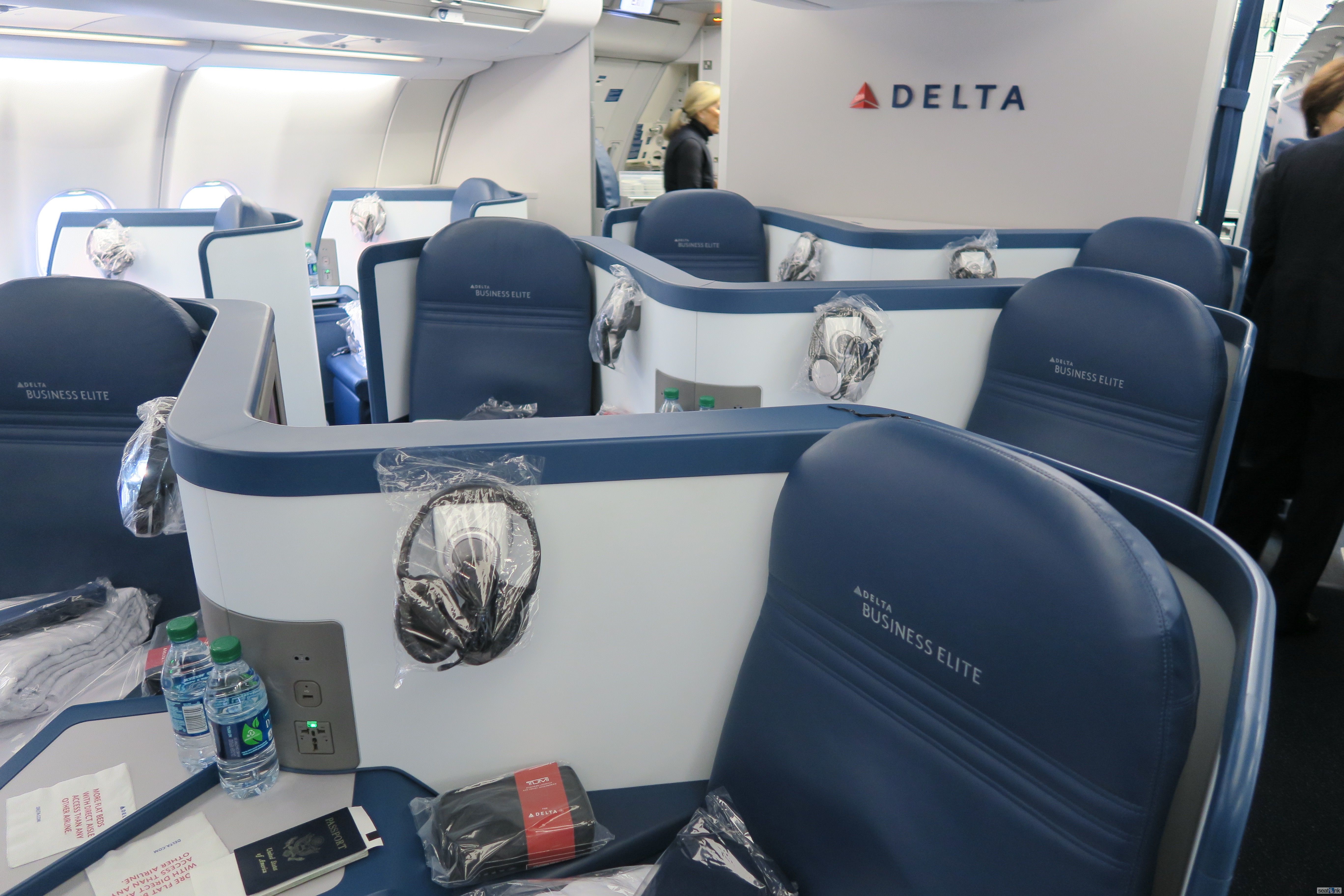 delta seating chart 737 900